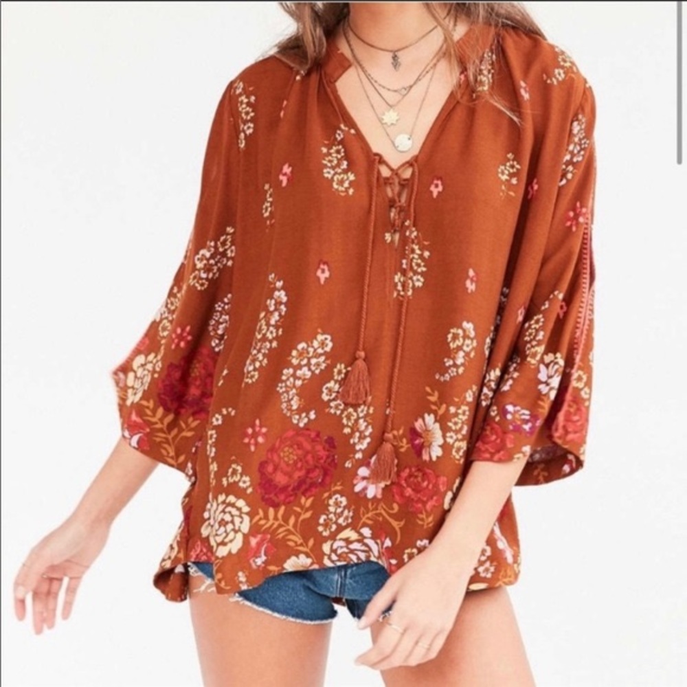 Urban outfitters ecote floral boho tassel peasant blouse